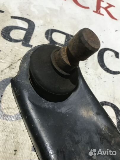 Рычаг передний левый Nissan X-Trail II (2007—2011)