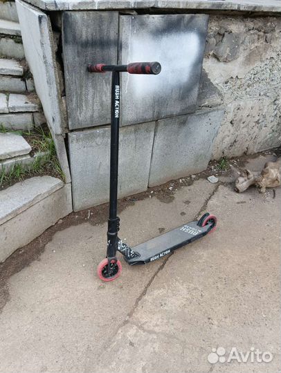 Трюковой самокат