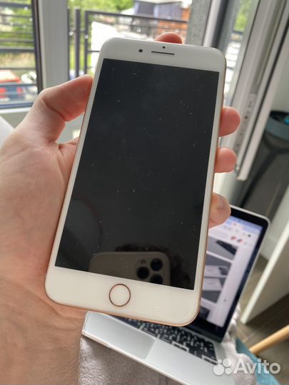 iPhone 8 Plus, 128 ГБ