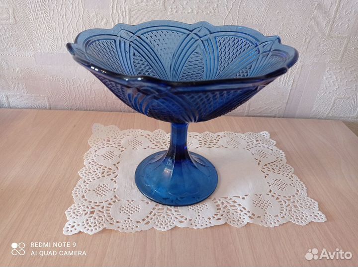 Вазы синее стекло