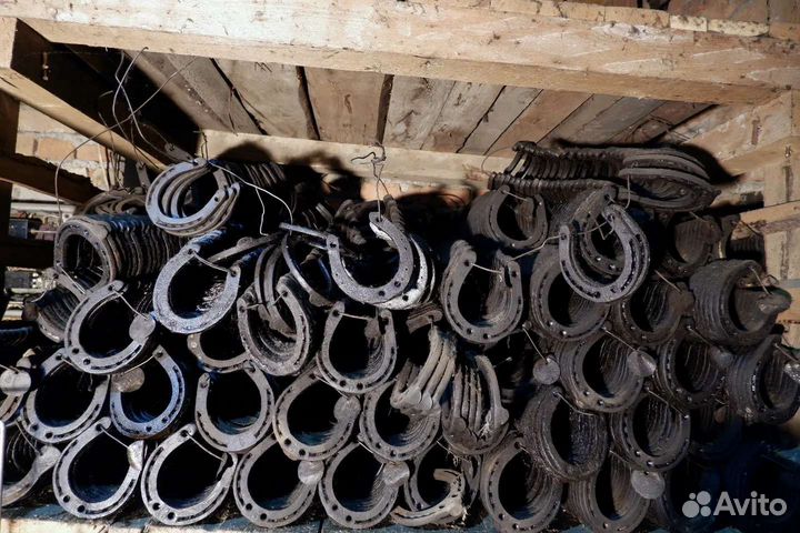 Советские подковы для лошадей 3-8, гвозди 5-9,шипы