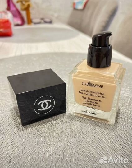 Тональный крем Chanel Возвышенная красота