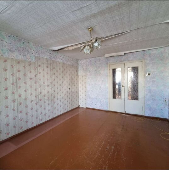 3-к. квартира, 57 м², 3/5 эт.