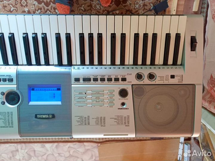 Синтезатор yamaha psre 403