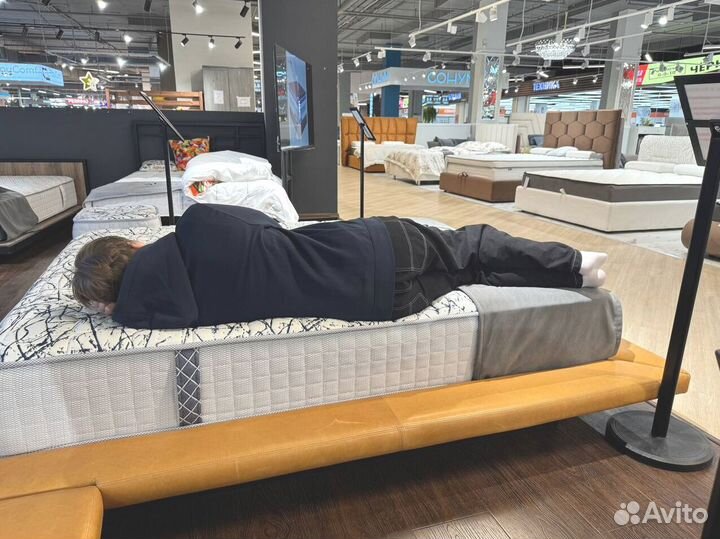 Матрас новый 180х200