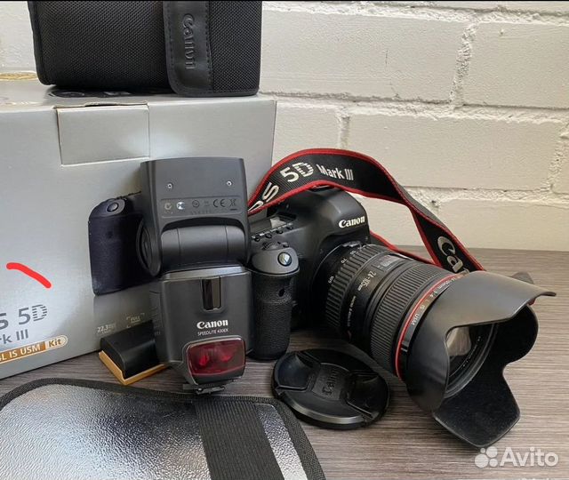 Фотоаппарат canon 5D mark iii