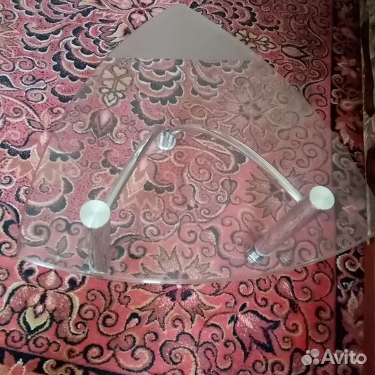 Стеклянный столик эксклюзив