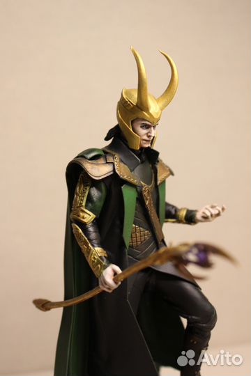 Фигурка Локи