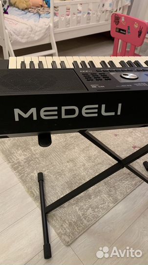 Синтезатор medeli 331