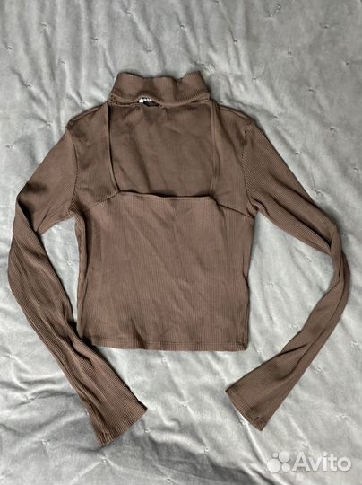 Топ bershka