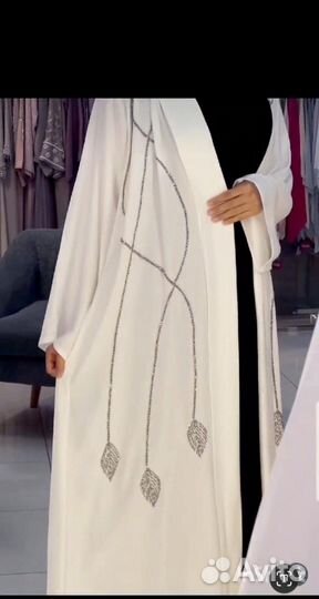 Дубайская Абая ручная работа женское