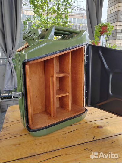 Канистра бар