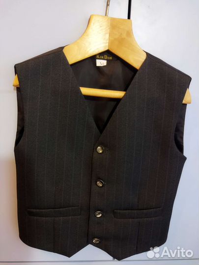 Жилет и пиджак для мальчика