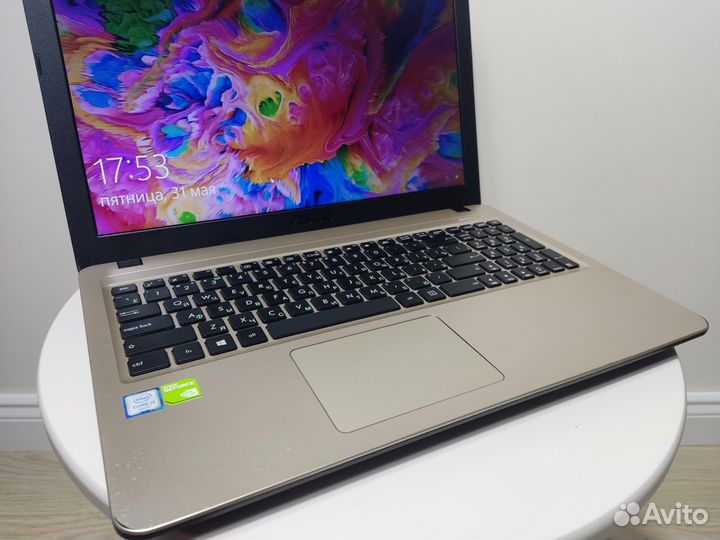 Игровой FullHD Asus Core i3 8Gb, SSD256, MX110 2Gb