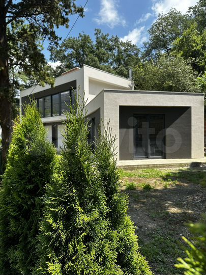 Дом 350 м² на участке 6 сот.