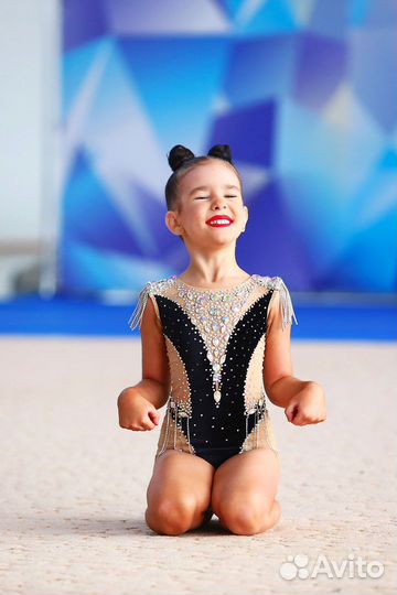 Прокат купальника по художественной гимнастике