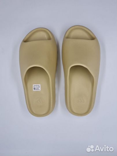 Тапки Adidas Yeezy slide