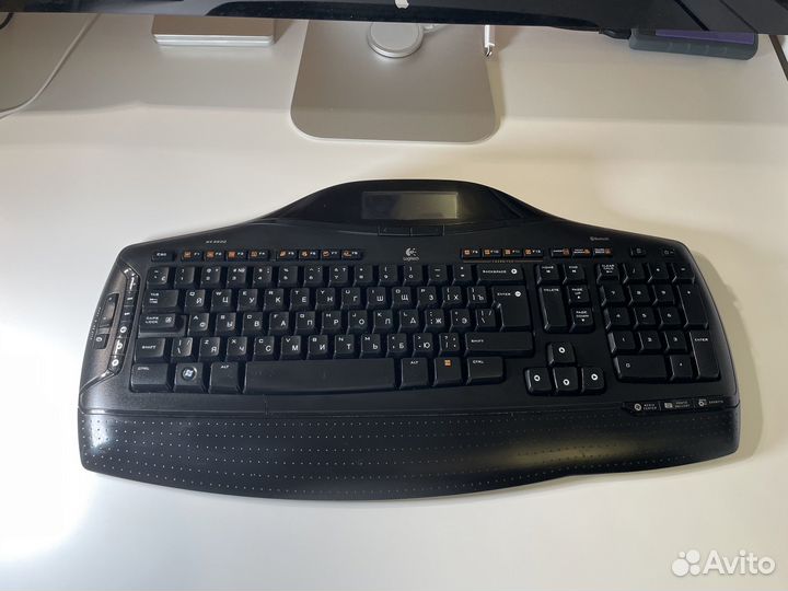 Клавиатура Logitech MX5500, Bluetooth, беспроводна