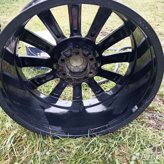 Диски r 22 на Прадо