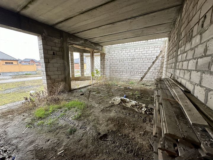 Дом 560 м² на участке 6 сот.