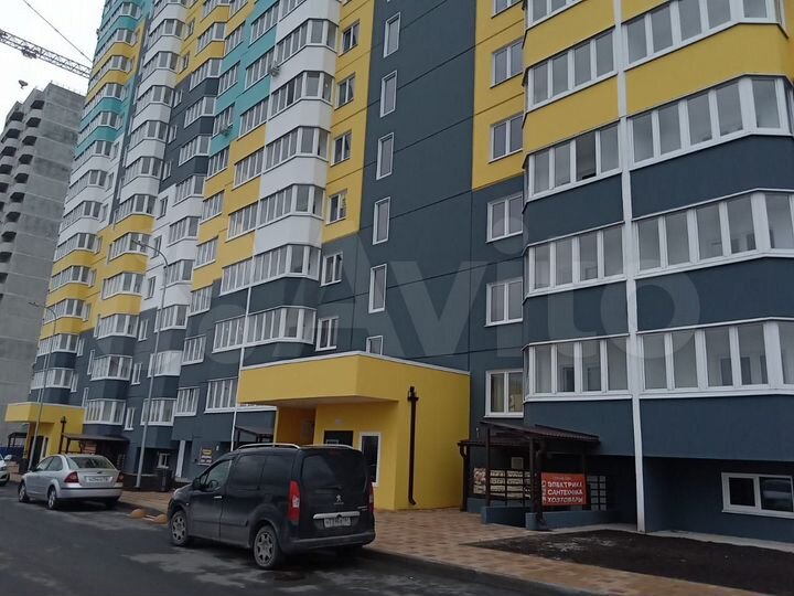 3-к. квартира, 83 м², 12/17 эт.