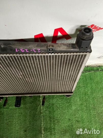 Радиатор основной Toyota Platz SCP10 1SZ