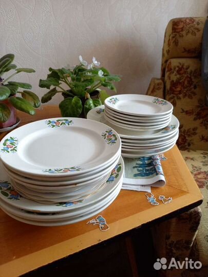 Набор столовой посуды