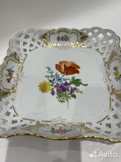 Мейсон блюдо, молочник