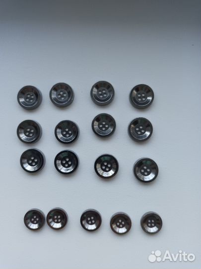 Пуговицы