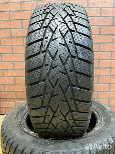 DoubleStar DW01 205/60 R16 95T