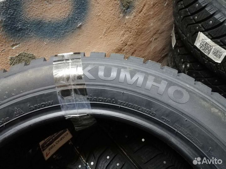 Kumho WinterCraft SUV Ice WS31 235/55 R18 100H
