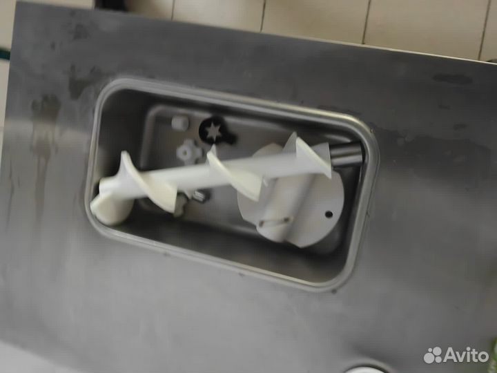 Фризер для мягкого мороженого