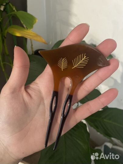 Заколка для волос