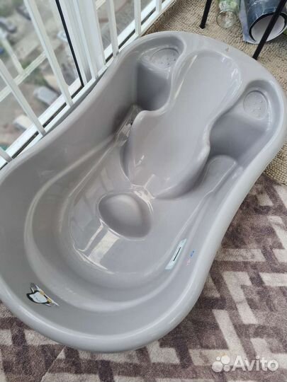 Ванночка для купания с горкой