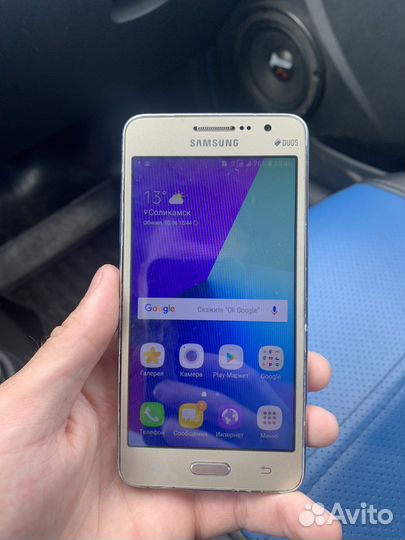 Телефон Samsung