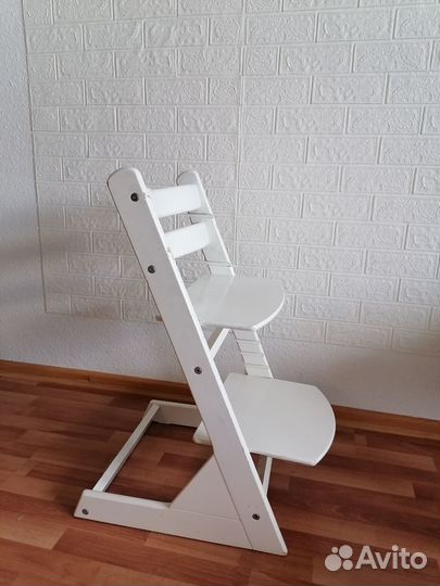 Растущий стул со съёмным столиком