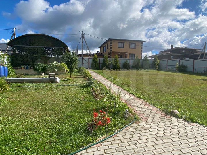 Дом 100 м² на участке 19,4 сот.