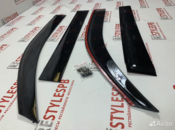 Дефлекторы на окна Toyota Land Cruiser 200