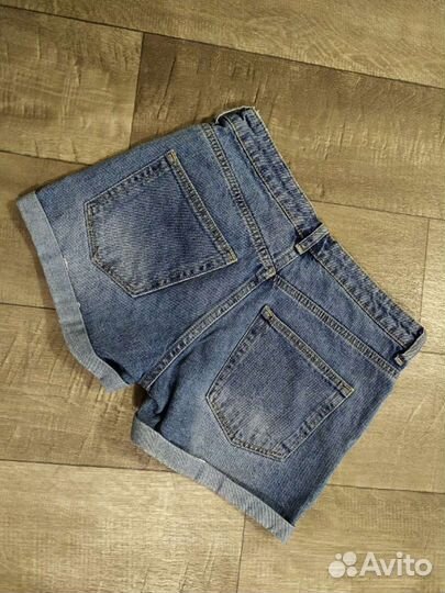 Шорты джинсовые