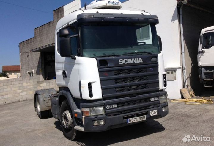 Pазбираем грузовик Scania 4 series 1996-2005