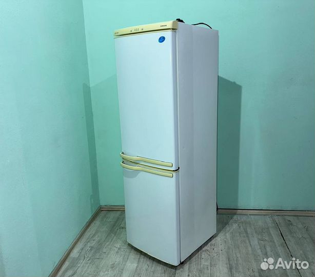 Холодильник бу Samsung