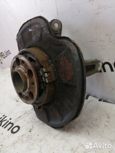 Кулак поворотный задний левый Mercedes W221 Rest