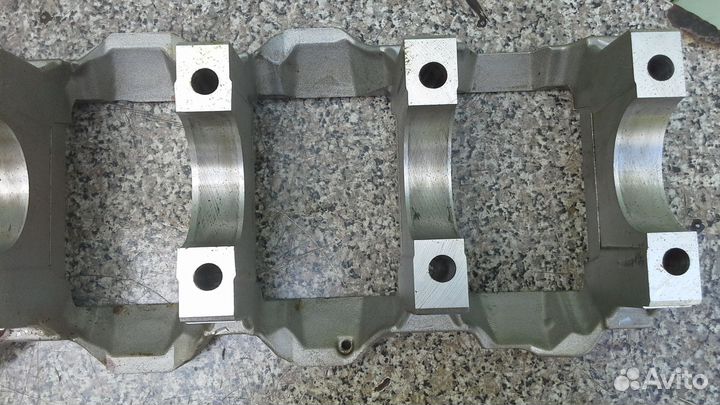 Постель коленвала для Форд Куга 2.5л Ford Kuga 201