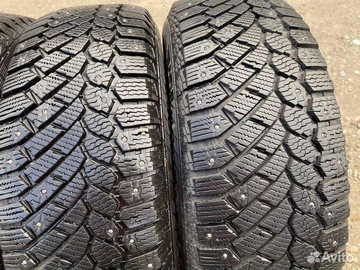 Gislaved Nord Frost 200 215/65 R16