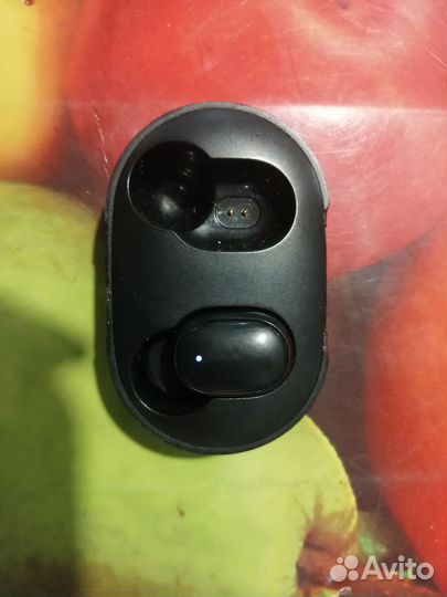 Наушник +кейс