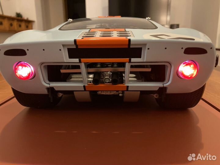 Модель 1:8 Ford GT40 Deagostini