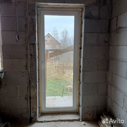 Дверь пластиковая