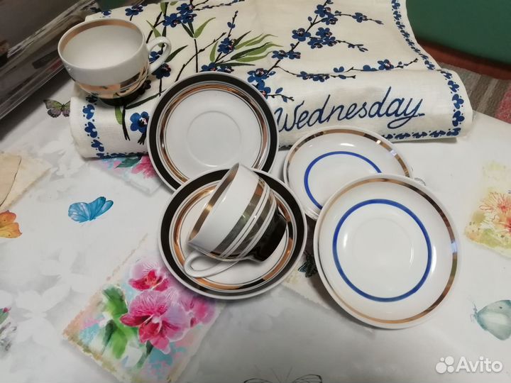 Чашки, блюдца, чайники