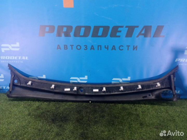Жабо Renault Logan 2 2014+