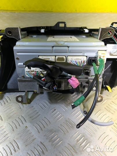 Дисплей Toyota Hilux (2015-2021) 2.4 D 2GD-FTV